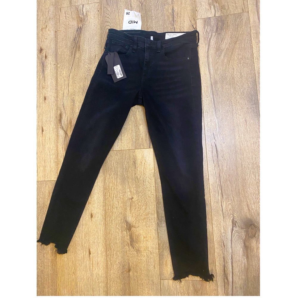 COPY - RAG AND BONE MID RISE ANKLE SKINNY IN SIZE 26